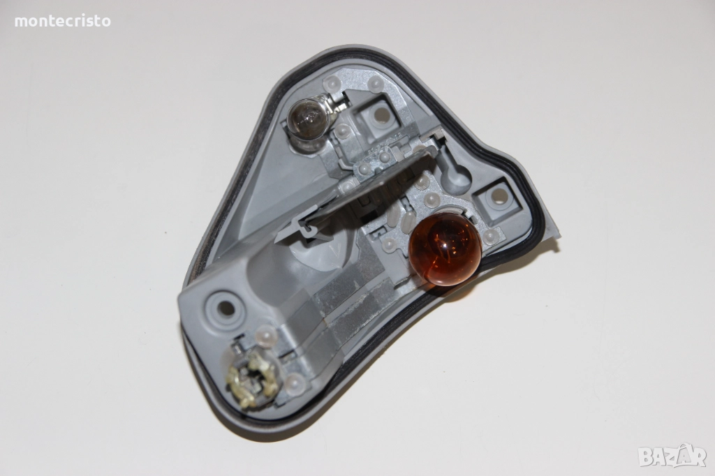 Дясна платка стоп Audi A4 B8 комби (2007-2011г.) десен ламподържач 21972202/04 Avant, снимка 1