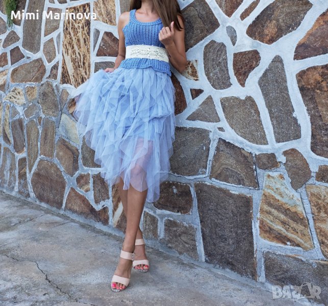 Раздвижена Рокля с кристален тюл и плетиво, снимка 1