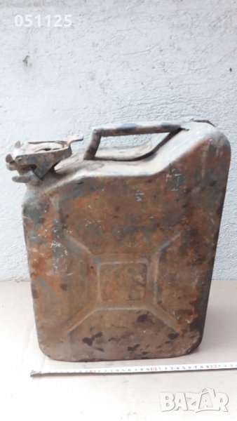Масивна метална туба за гориво - 10 литра , снимка 1
