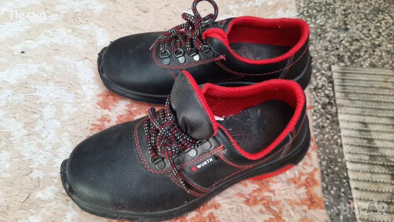 Обувки работни дамски чисто нови , снимка 1