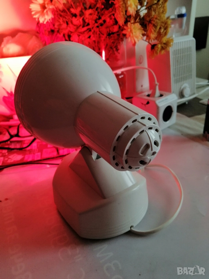 Инфрачервена лампа за нагревки Petra 150W, снимка 1