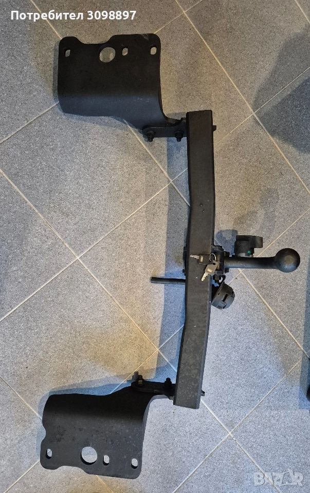 теглич за Тойота Аурис 2012-2019г , снимка 1