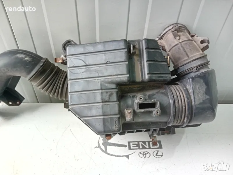 Кутия въздушен филтър Honda Civic 8th gen hatchback 2006-2011, снимка 1