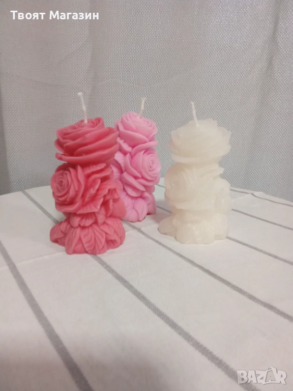 Свежа свещ във формата на роза в различни цветове, снимка 1