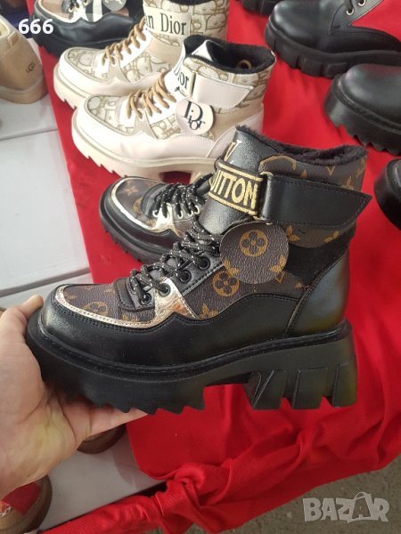 обувки Louis Vuitton, снимка 1