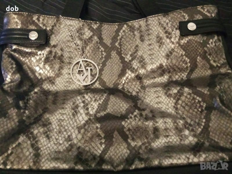 Нова чанта Armani Jeans handbag snake print, снимка 1