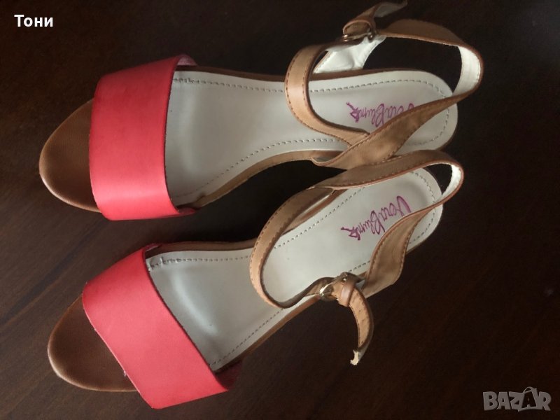 Продавам дамски сандали, снимка 1