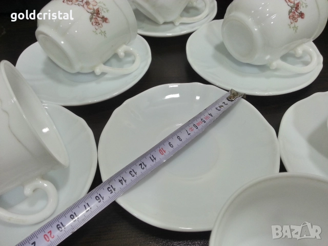 френски аркопал чаши за чай , снимка 2 - Антикварни и старинни предмети - 48656046