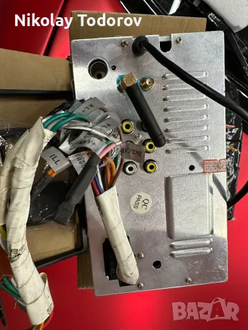 Универсална мултимедия свалена от Seat, снимка 4 - Аксесоари и консумативи - 48356486