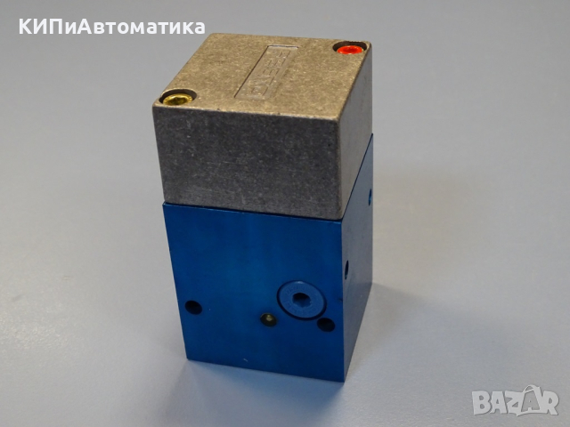 пневматичен контролен блок Festo ZSB 1/8(576656) control block for two, снимка 4 - Резервни части за машини - 44601285