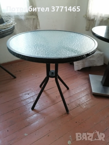 Кръгла маса диаметър 75см