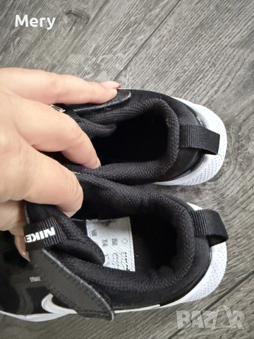 Детски маратонки Nike , снимка 5 - Детски маратонки - 56277902