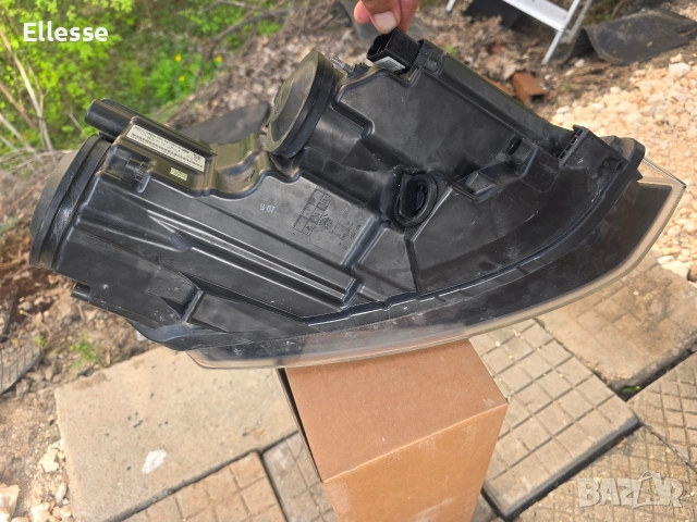 Оригинален ляв фар Фолксваген Поло 2014-2017, снимка 5 - Части - 54209233