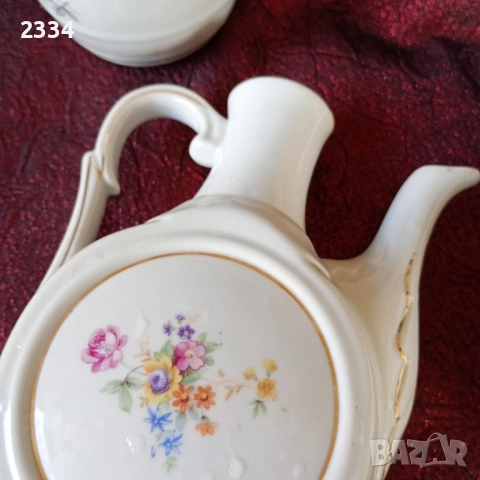 Чайници порцелан, снимка 3 - Антикварни и старинни предмети - 51830625