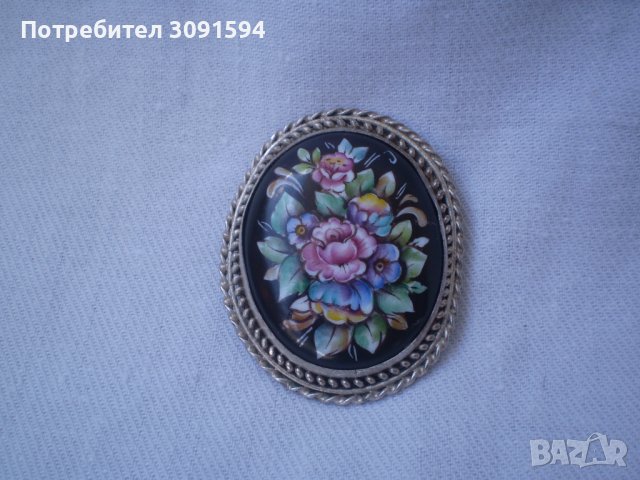 Винтидж брошка порцелан на цветя от времето на СССР, снимка 5 - Антикварни и старинни предмети - 37576437