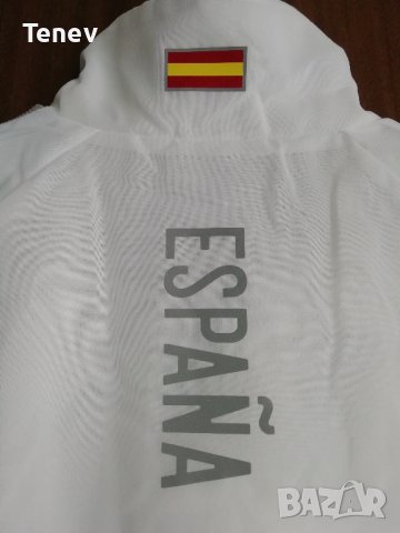 Spain Team Anthem Adidas ново оригинално горнище Испания L, снимка 3 - Спортни дрехи, екипи - 39009158