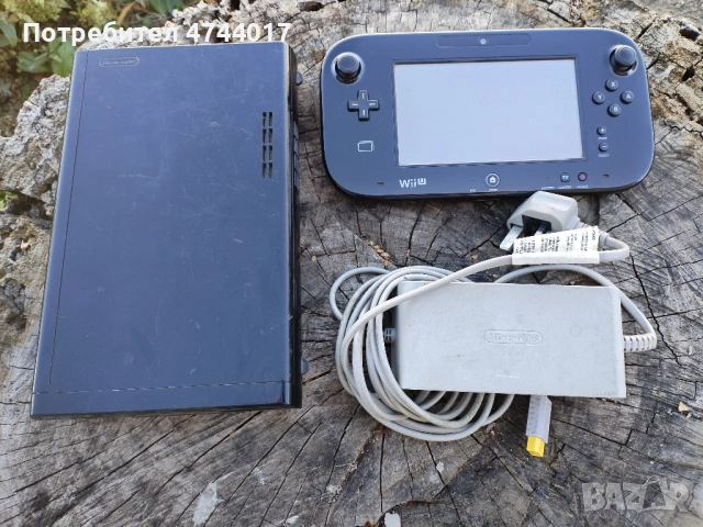 Nintendo Wii U, Оригиналния пълен комплект плюс една игра , снимка 2 - Nintendo конзоли - 54011398