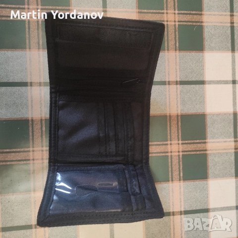 Портфейл Santa Cruz, снимка 2 - Портфейли, портмонета - 52318182