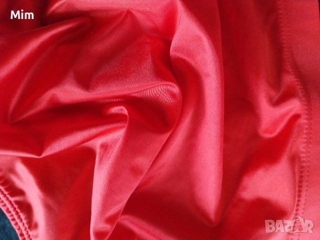 L Ярко червена сатенена бикина с висока талия , снимка 4 - Бельо - 52438105