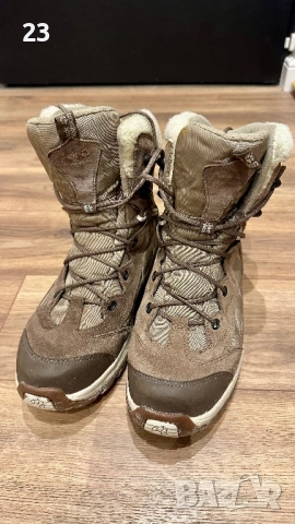Зимни обувки Jack Wolfskin Texapore EU 42 много топли и удобни, снимка 3 - Мъжки ботуши - 54164431