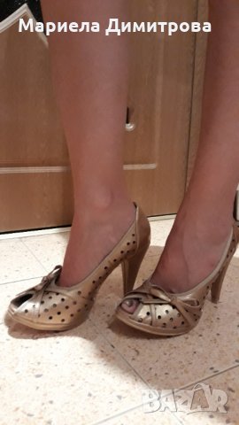 Дамски златисти обувки , снимка 3 - Дамски обувки на ток - 30121207