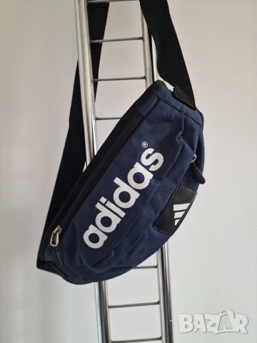 Страхотна мъжка малка чанта през рамо ADIDAS, нива без етикет