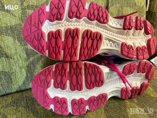 Дамски маратонки ASICS Gel-Nimbus 18, снимка 12 - Маратонки - 50539346