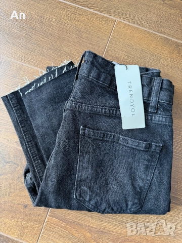 Черни дънки Mom с висока талия, снимка 8 - Дънки - 52176428