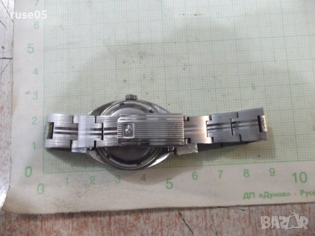 Часовник"Луч"механичен ръчен дамски автомат съветски работещ, снимка 5 - Дамски - 42408113