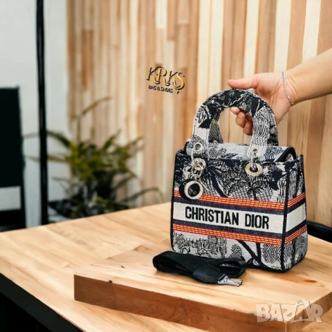 чанти 𝗖𝗛𝗥𝗜𝗦𝗧𝗜𝗔𝗡 𝗗𝗜𝗢𝗥 𝗟𝗔𝗗𝗬 𝐌𝐄𝐃𝐈𝐔𝐌 ➡️𝟮𝟯 𝗖𝗠 ⬆️𝟮𝟬 𝗖𝗠 , снимка 11 - Чанти - 51423804