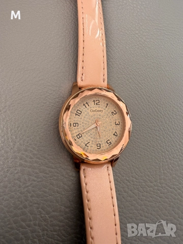 Дамски часовник, снимка 2 - Дамски - 52479526