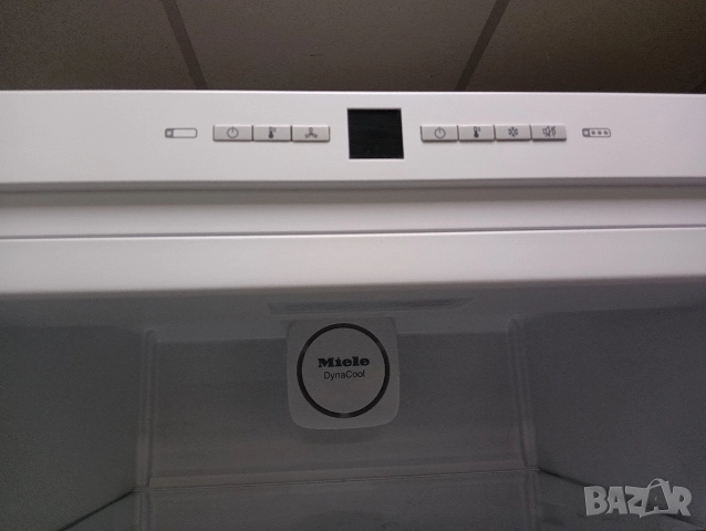 Комбиниран хладилник с фризер Миеле Miele А+++ с две години гаранция!, снимка 6 - Хладилници - 53002237
