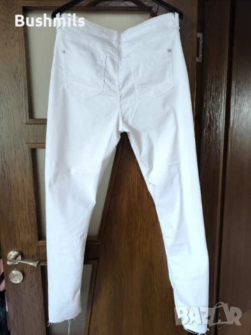 Дамски дънки панталон,има еластичност, снимка 2 - Дънки - 50511438