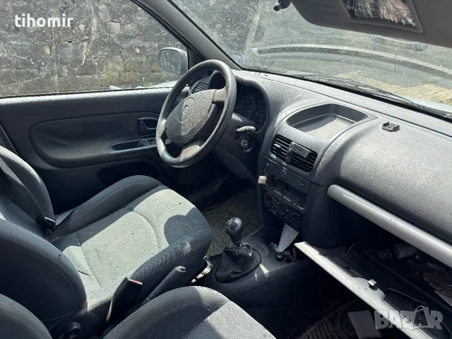 Renault Clio за части, снимка 4 - Автомобили и джипове - 55823025