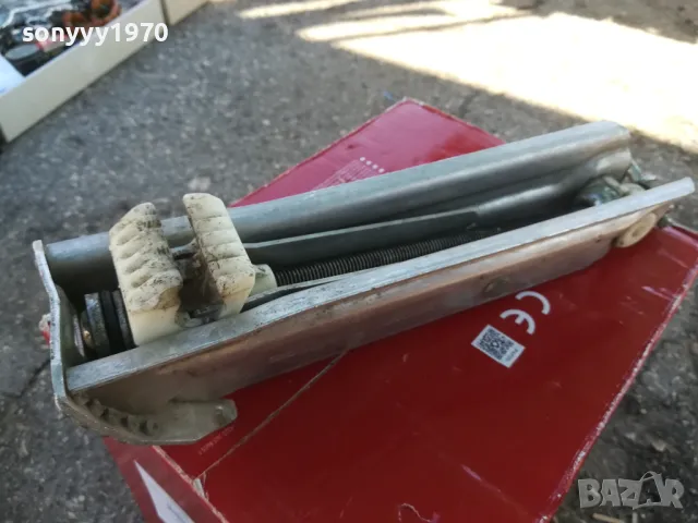 AUDI-ОРИГИНАЛЕН КРИК ВНОС GERMANY 2809241840