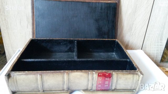 Кутия за бижута "Книга", снимка 2 - Антикварни и старинни предмети - 4233353