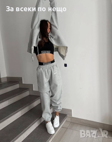 Nike Дамски Спортен Комплект🔝Дамски Спортен Екип Найк Код LFS727, снимка 3 - Спортни екипи - 51928105