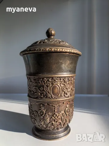 Vintage, бронзов съд с капак, чаша с богата орнаментика и функционалност. , снимка 2 - Декорация за дома - 48838819