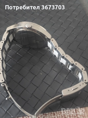 часовник GUESS, снимка 7 - Луксозни - 52804486