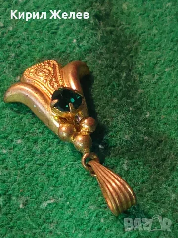 СТАРИНЕН ПОЗЛАТЕН СКЪПОЦЕНЕН ОРНАМЕНТИРАН МЕДЕН МЕДАЛЬОН с ЮВЕЛИРНО ФАСЕТИРАН ПЕРИДОТ ОЛИВИН 37033, снимка 12 - Антикварни и старинни предмети - 39934544