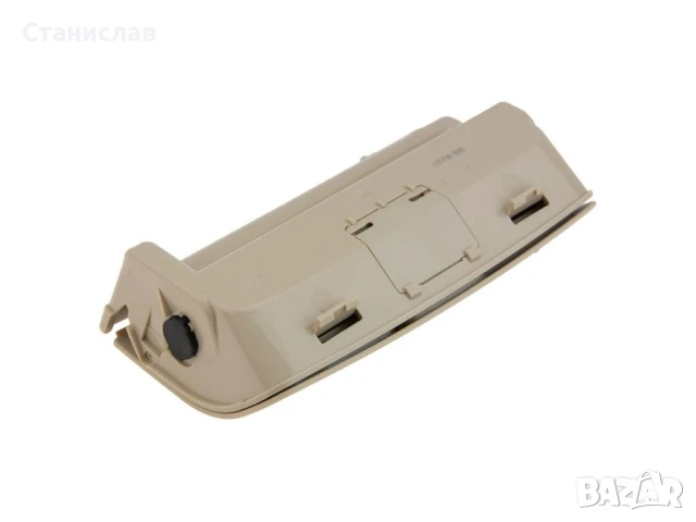 Кутийка за очила на VW Jetta A5, снимка 2 - Части - 50643714