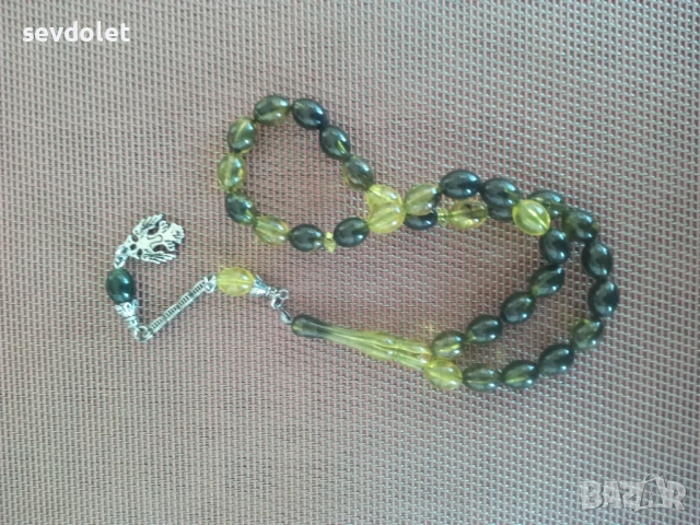 Стилно и красиво,колекционерско предложение.