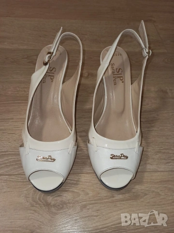 Дамски обувки Sara Pen на платформа