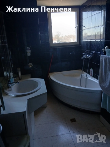 Продавам апартамент в идеален център град Бяла Слатина с площ 130кв.м,напълно обзаведен., снимка 11 - Апартаменти - 52939417