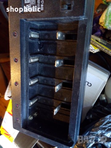 Зарядно за батерии,всички размери кръгли и 9в.