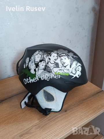 Ски каска размер М 54-57 см, снимка 2 - Зимни спортове - 54080451