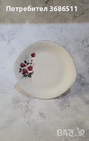 Порцеланов сервиз, снимка 2 - Сервизи - 47369180