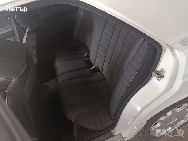 Мерцедес Mercedes-benz 190Е, снимка 5 - Автомобили и джипове - 56010808