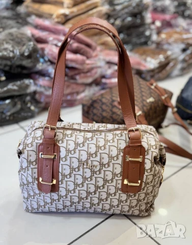 чанти guess christian dior gucci , снимка 5 - Чанти - 50694733