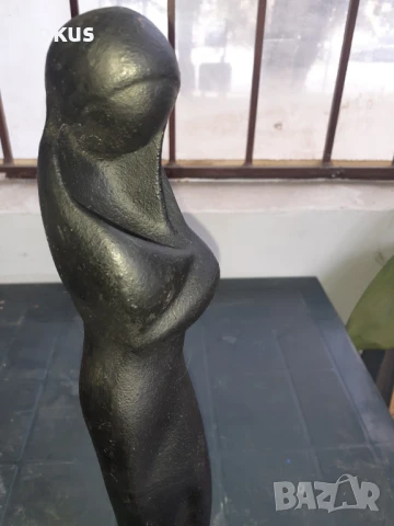 Уникална чугунена статуетка фигура - Мадоната 3,6кг.